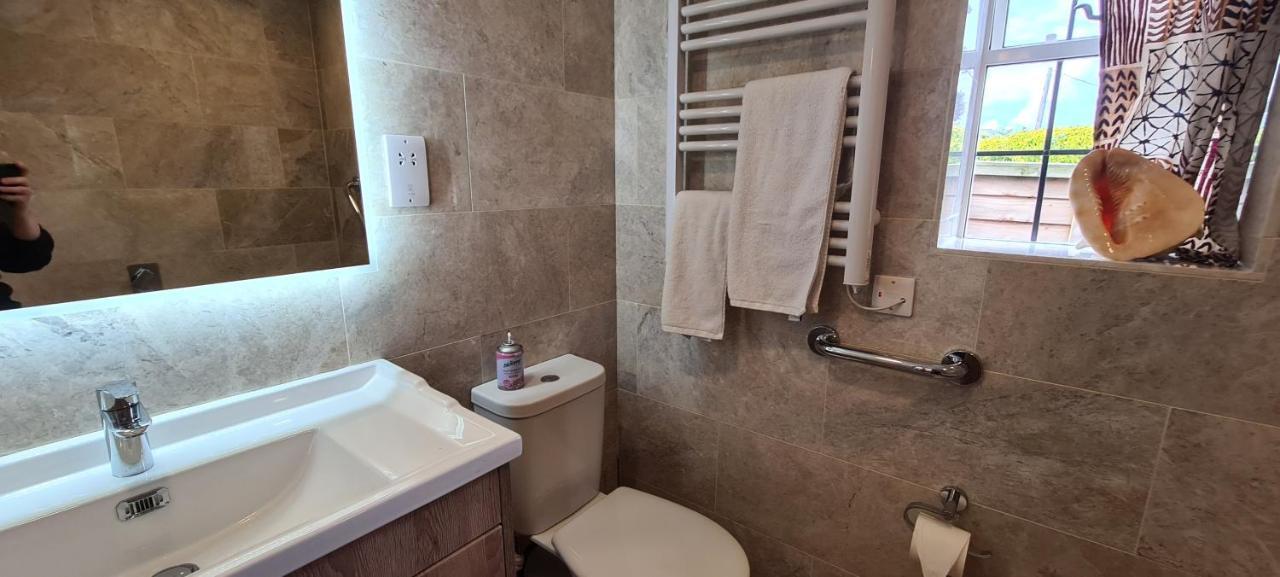 Koi Pond Annex Hotel Coleford  Ngoại thất bức ảnh